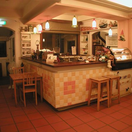 Oia Cafe B&B T'ai-tung Extérieur photo